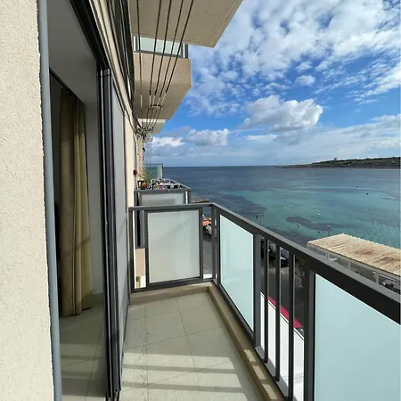 Apartament Happy 3 *